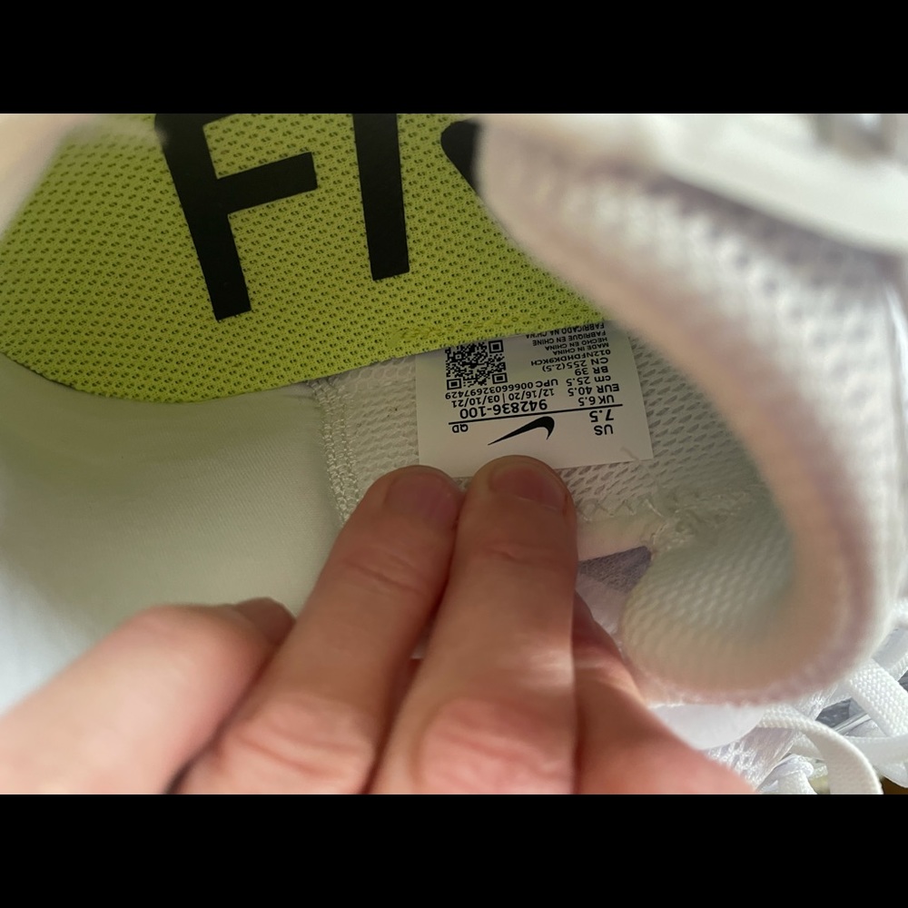 🏃‍♂️Nike Free Rn 2018 Men Size 7.5 (Women Size 9) - Picture 9 of 9